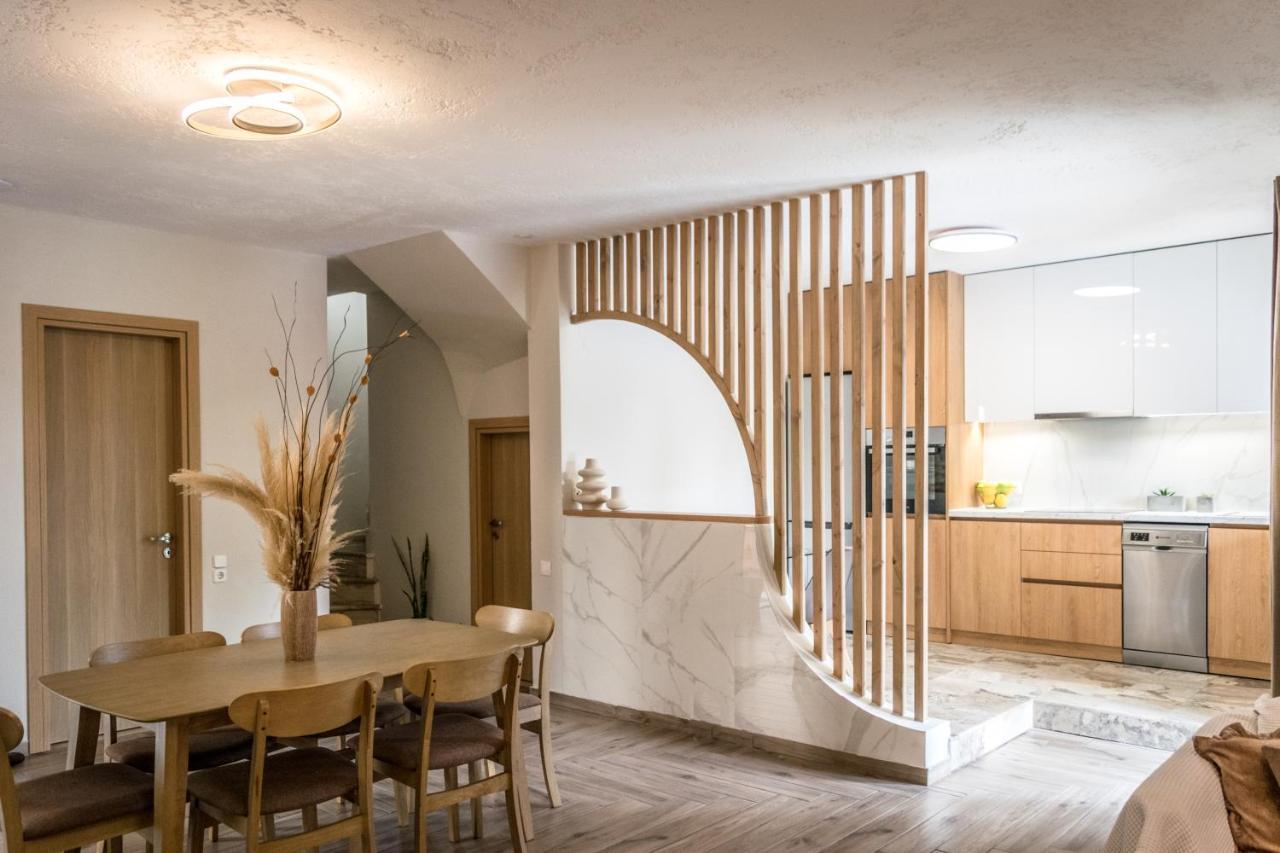 Niriides Luxury Villas Χερσόνησος Εξωτερικό φωτογραφία
