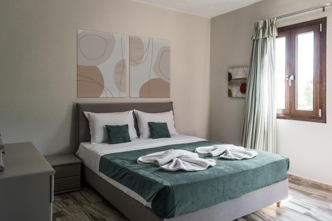 Niriides Luxury Villas Χερσόνησος Εξωτερικό φωτογραφία